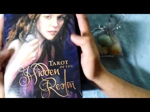 Unbox & Review Tarot of The Hidden Realm