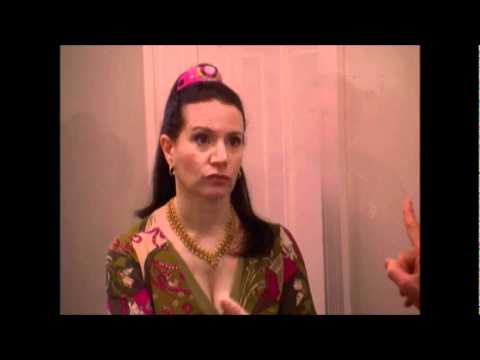 Larry David ruins the tooth fairy for a little girl