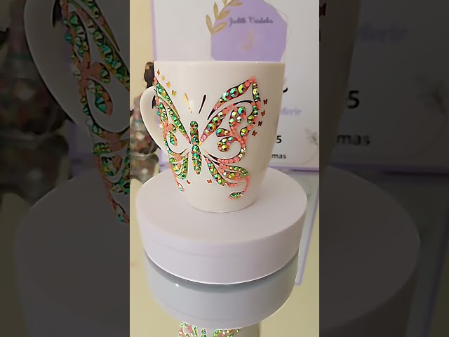Vídeo relacionado con Taza personalizable con diseño de pony, color blanco, cualquier nombre o mensaje en su taza única