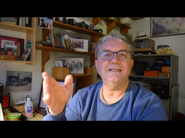 Vídeo relacionado con Media lunita nº 21. El zorro y el sapo (INFANTIL - JUVENIL - CUENTOS DE LA MEDIA LUNITA - EDICIÓN EN RÚSTICA)