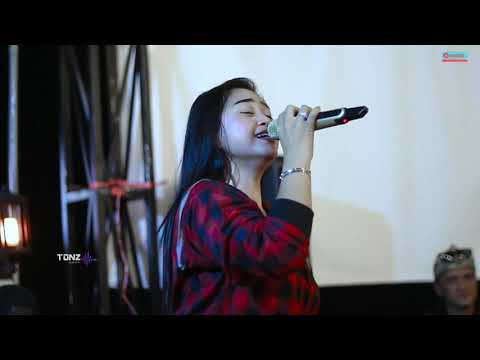 Hadirmu Bagai Mimpi - Nina Mincreunk | Kendang Rusdy Oyag Ft Balad Darso Live ( Angkringan Teh Ita )