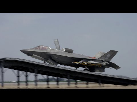F-35 B LIGHTNING II