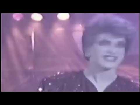 Pauline Pantsdown Live at Sleaze Ball 1998 – Full Performance