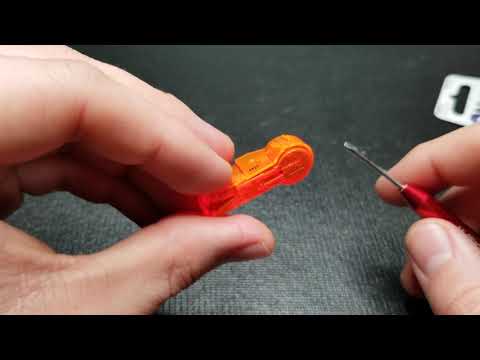 How To Change The Battery In Bionicle Piraka Eyes/Brains