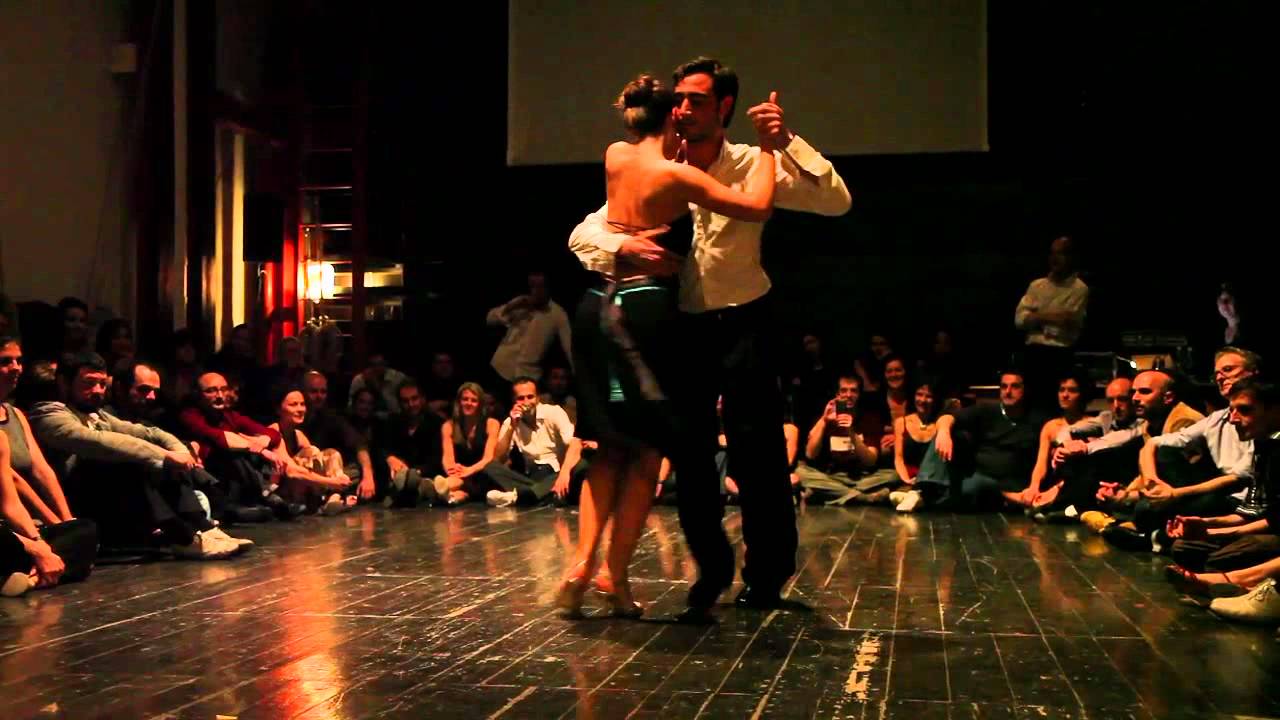 Video thumbnail for Fausto Carpino e Stephanie Fesneau. Milonga Sì #4. Maldonado