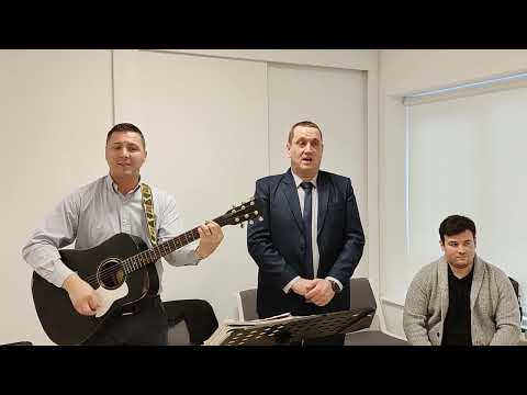 O cântare de mărire - cântare în comun