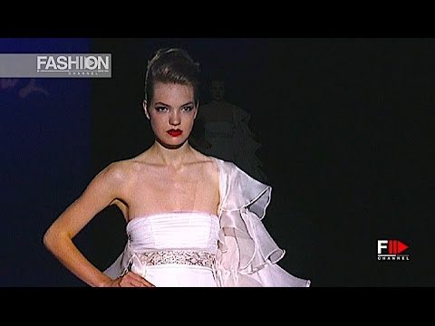FRANCIS MONTESINOS Gaudì Novias Spring Summer 2010 - Fashion Channel
