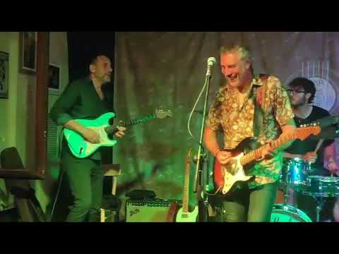 "Black Cat Bone" (Albert Collins cover) JAM SESSION LIVE @ THE BROTHER'S  GREZZANA VR
