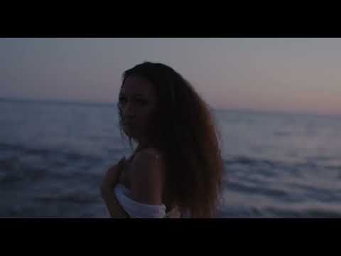 YELLY - Casamigos (Music Video)