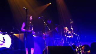 (HD) Kitty, Daisy &amp; Lewis - Smoking In Heaven - Live @Rockhal (Lux) - 13.02.2012