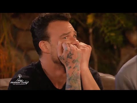 This guy got FLOORED in 1 min by Floor Jansen's singing (Sing Meinen Song 2022)