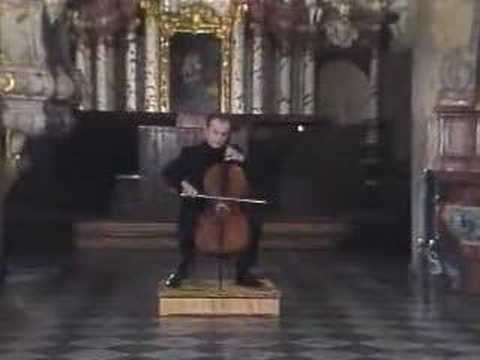 Daniil Shafran Plays Bach's cello suite no.2