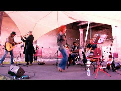 Embracesband live in  StDie France, "Holiday"