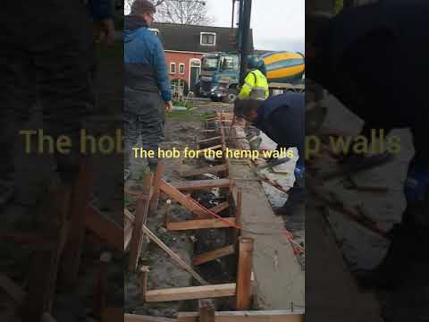 building a hempcrete house (concrete foundation)