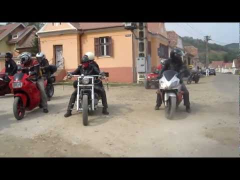 In parada la intrunirea de la Dupus 2012 III