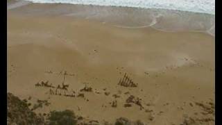 preview picture of video 'Shipwrecks On The Beach,Australia.'