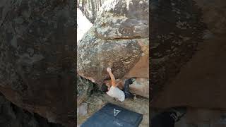 Video thumbnail de Estruje el pass, 7b. Albarracín