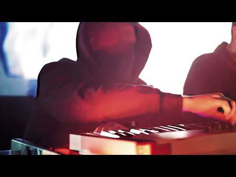 Macon & SOLON ft. chacel - Tell Me (Official Music Video)