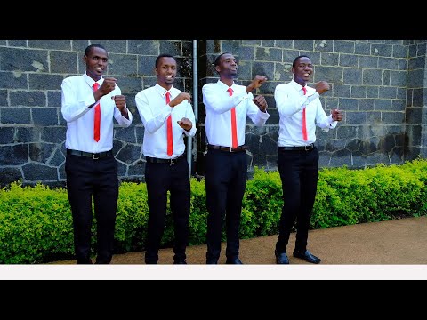 NIONGOZE BWANA-Kwaya ya Mt.Joseph _Chuo kikuu cha kikatoliki Mwenge (Official Video-HD)_tp