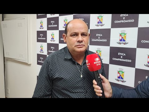Vereador professor Emerson Caixeta critica possíve...