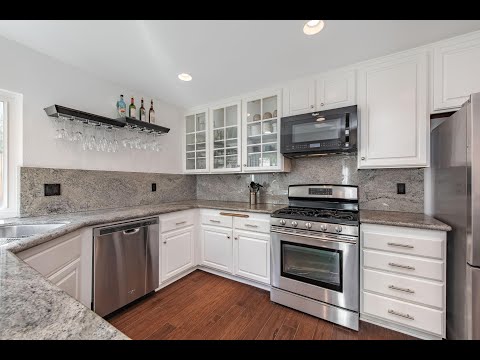 Homes for sale - 15430 Kernvale Avenue, Moorpark, CA 93021