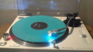 Marteria &amp; Casper - Willkommen In Der Vorstadt