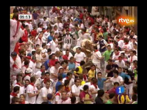 July 8 2010 encierro with Cebada Gago bulls in Pamplona
