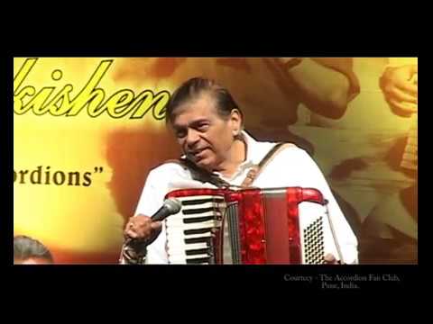 "Tera Jana"  /  Piano Accordion / Live /  Suhaaschandra Kulkarni.