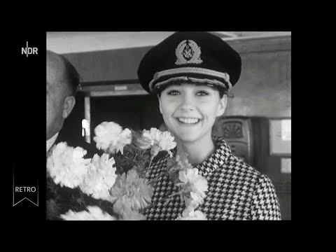 1962 auf der Weser bis Bremerhaven  Bilderbuch Deutschland