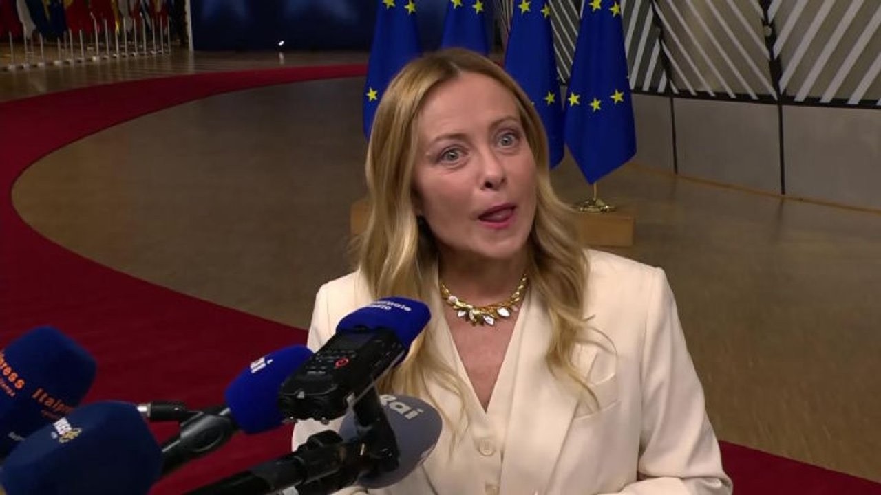 Meloni: Parlato con Sanchez. Verso la revoca della sospensione di Schengen