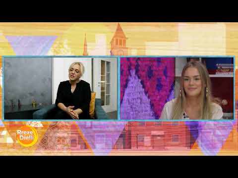 Rreze Dielli 18 Tetor - Kanita emocionohet nga video-mesazhi i mesueses se klases se pare