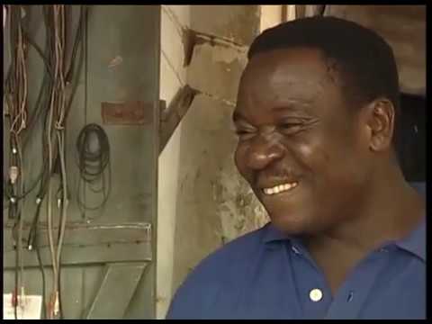 Paw Paw Watches Mr Ibu Flirts With Big Mama Girlfriend - Nigerian Comedy Skits !
