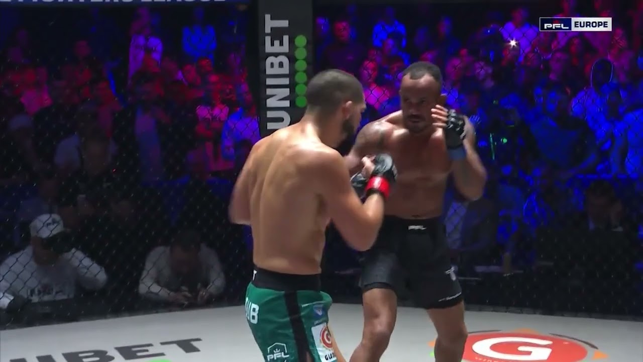 PFL | Ayoub vs Lopes |  ¡Seguía de pie, pero ya estaba NOQUEADO y le paran la pelea!