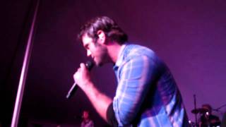 She&#39;s Gonna Hurt Somebody- Chuck Wicks