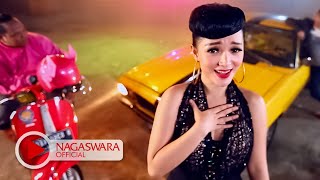 Zaskia - Bang Ojek -  Official Music Video HD - Nagaswara