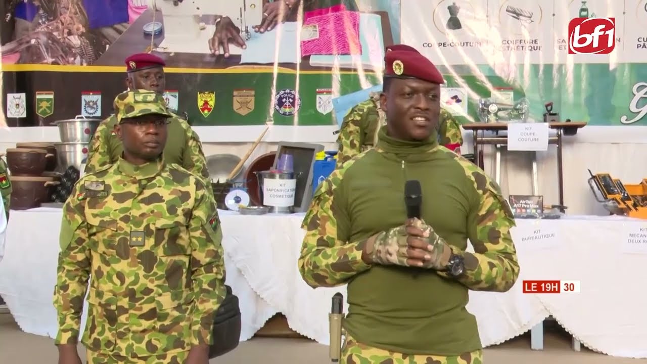 Entrepreneuriat : le Capitaine Ibrahim Traoré encourage les veuves, orphelins et victimes de guerre
