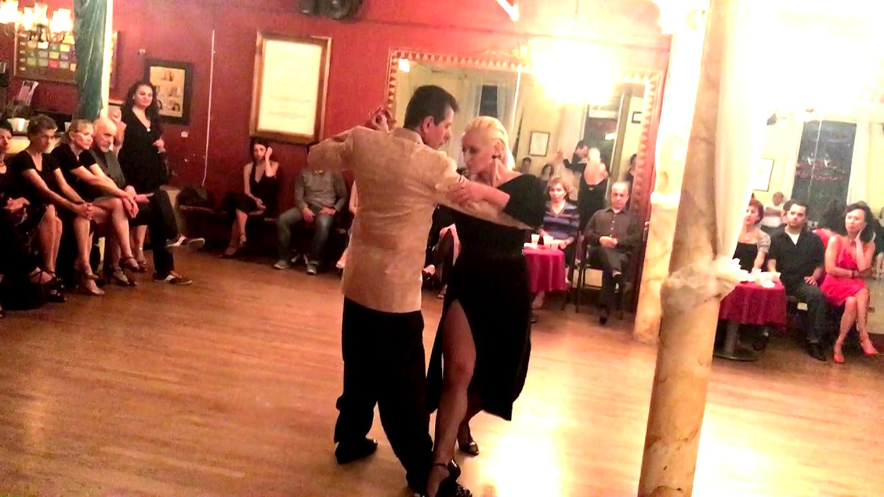Eddy Hernandez & Tamara Bisceglia (29), performing at Domingo Tango Club, NYC (1/3)