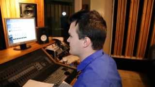 Robin Studiossa tapahtuu osa 6