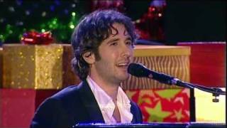Josh Groban - &quot;Bells of New York City&quot; at Carols in the Domain (18/12/10)