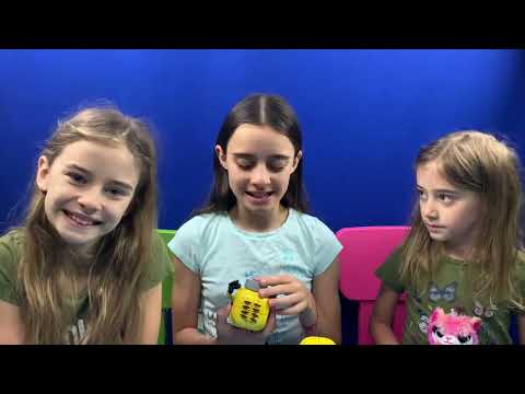 Lego Minions: The Rise of Gru: Brick-Built Minions and Their Lair-Lego Build