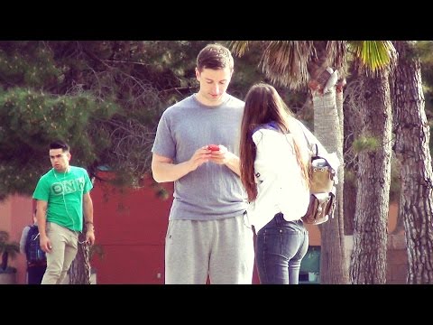 如何獲得任何女孩的電話號碼 (How To Get ANY Girl's Phone Number)