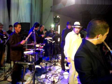 MARIA TEREZA Y DANILO - ANGEL & MARLON Feat Hansel y Raul.MOV