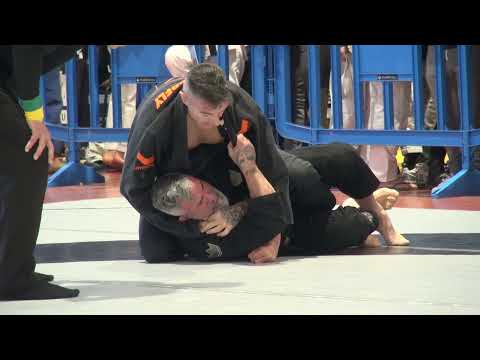 BJJ - BROWN MASTER4 OPEN WEIGHT - MARINO VS FILIPPI