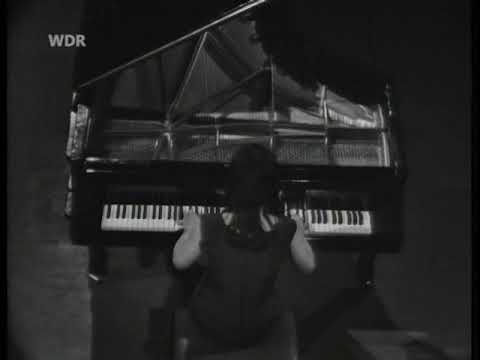Martha Argerich playing Prokofiev Toccata op.11 (good quality)