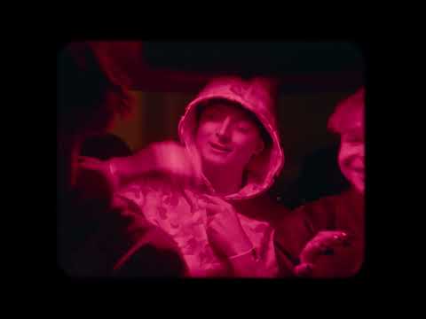 Black Magic Pocket Cinema Camera 6k Sigma 17-50 mm 2.8 (Music Video)