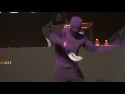 Enigma Taunt in AMD Cosplay Contest