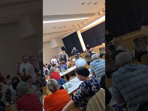 Mahir Petrovic... live... Ustala je majka rano... Linz 06.05.2023