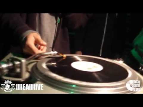 Photo Sound Reggae: Dreadrive plays Zoe 'Stranger' (Echo&Reverb Prod) - Donosti 14/03/2015