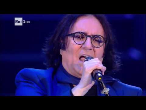 Videoclip de I nuovi santi (Live) — Renato Zero