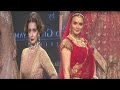 Bollywood Hot Actress Diya Mirza Preity Zinta Ramp Walk At IIJW 1